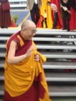 Kommt ein Gott auf Besuch... Der Dalai Lama in Frankfurt