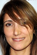 Неда Армиан