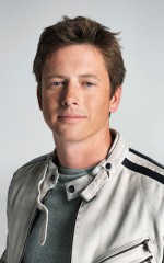 Тэннер Фуст