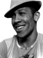 Даррен Чин-Юэ