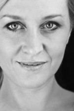 Джилиан Янг