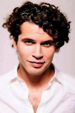 Павел Артемьев