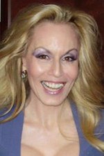 Кэти Лестер