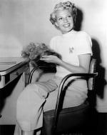 Леди из Шанхая: 358x450 / 27 Кб