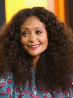 Смерть и жизнь Джона Ф. Донована: 768x1024 / 110 Кб