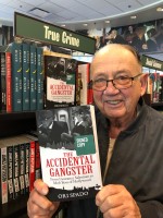 The Accidental Gangster: 3024x4032 / 5357.22 Кб