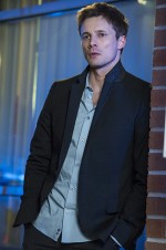 Дэмиен: 682x1024 / 53 Кб