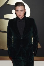 : 681x1024 / 43 Кб