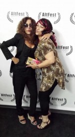 : 566x1024 / 56 Кб