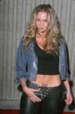 Крик 3: 346x450 / 45 Кб