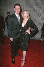 Крик 3: 328x450 / 30 Кб