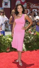 Лило и Стич: 231x400 / 30 Кб