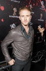 30 дней ночи: 260x400 / 27 Кб