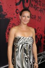 30 дней ночи: 267x400 / 31 Кб