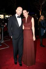 Квант милосердия: 400x600 / 38 Кб