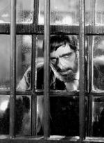 Старый темный дом: 328x450 / 42 Кб