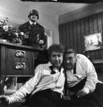 Продюсеры: 1980x2048 / 492 Кб