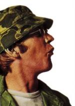 Военно-полевой госпиталь М.Э.Ш.: 256x357 / 19 Кб