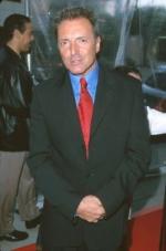 На последнем берегу: 265x400 / 16 Кб