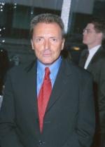 На последнем берегу: 286x400 / 15 Кб