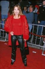 Ослепленный желаниями: 263x400 / 24 Кб