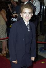 Белый олеандр: 271x400 / 22 Кб