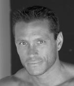 Дом из песка и тумана: 450x523 / 29 Кб