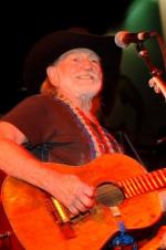 Придурки из Хаззарда: 266x400 / 23 Кб