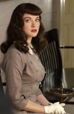 Непристойная Бетти Пейдж: 450x691 / 50 Кб