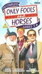 Дуракам везет: 275x475 / 42 Кб