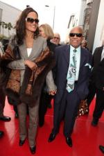 Майкл Джексон: Вот и все: 267x400 / 25 Кб