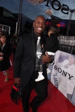 Майкл Джексон: Вот и все: 267x400 / 23 Кб