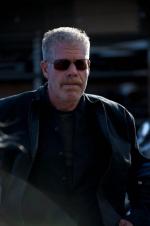 Сыны анархии: 435x653 / 28 Кб