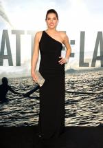  Инопланетное вторжение: Битва за Лос-Анджелес: 1429x2048 / 442 Кб