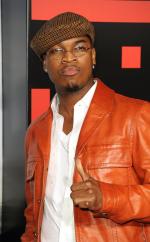  Инопланетное вторжение: Битва за Лос-Анджелес: 1274x2048 / 406 Кб