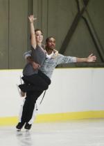 Фото Skating with the Stars



(TV Series 2010)