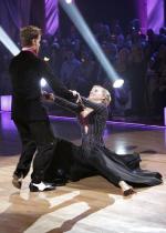 Танцы со звездами: 458x640 / 52 Кб