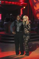 Танцы со звездами: 427x640 / 41 Кб