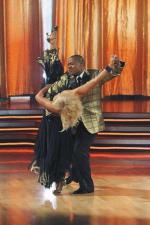 Танцы со звездами: 427x640 / 54 Кб