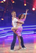 Танцы со звездами: 439x640 / 51 Кб