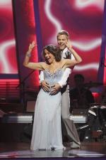 Танцы со звездами: 427x640 / 45 Кб