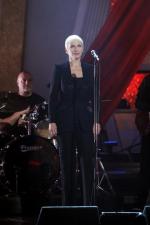 Танцы со звездами: 427x640 / 31 Кб