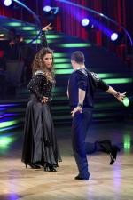 Танцы со звездами: 427x640 / 50 Кб