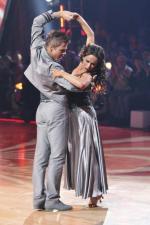 Танцы со звездами: 427x640 / 46 Кб