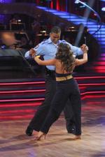 Танцы со звездами: 427x640 / 48 Кб