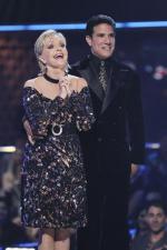 Танцы со звездами: 427x640 / 47 Кб