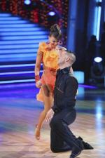 Танцы со звездами: 427x640 / 47 Кб