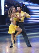 Танцы со звездами: 468x640 / 56 Кб