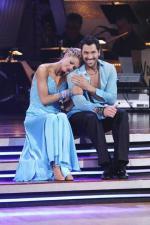 Танцы со звездами: 427x640 / 53 Кб