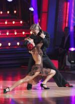 Танцы со звездами: 460x640 / 49 Кб